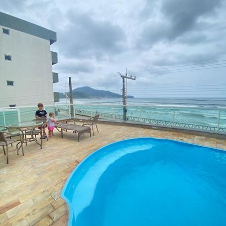 纳韦甘蒂斯Gravata Predio Frente Mar Ao Lado Beto Carrero E Balneario Camboriu Brisamarbc4公寓 客房 照片